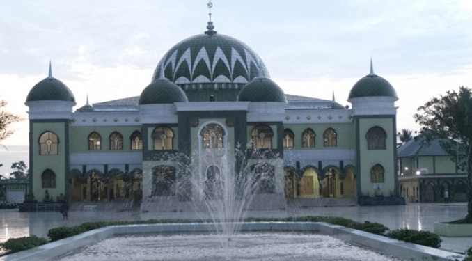 Masjid Agung Al-Mukarram Amanah Kuala Kapuas