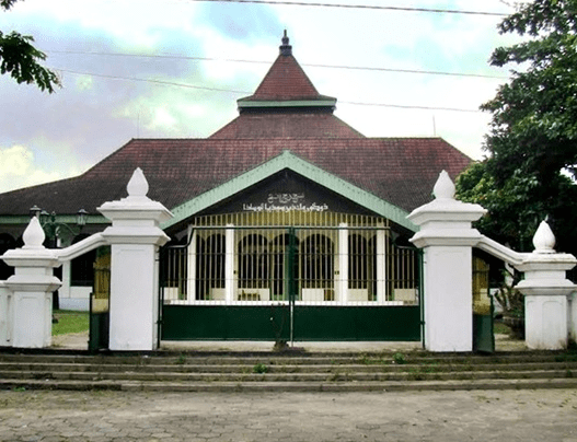 Masjid Agung Dr. Wahidin Soedirohoesoedo