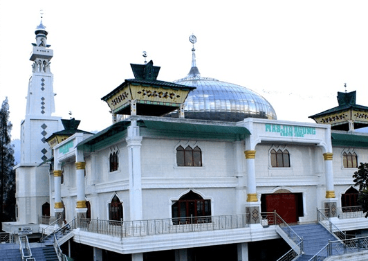 Masjid Agung Kabanjahe Kabupaten Karo