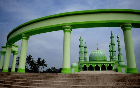 Masjid & Islamic Centre Kabupaten Pesawaran