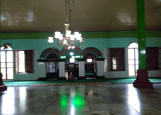 interior Masjid Agung Baitunnur Blora