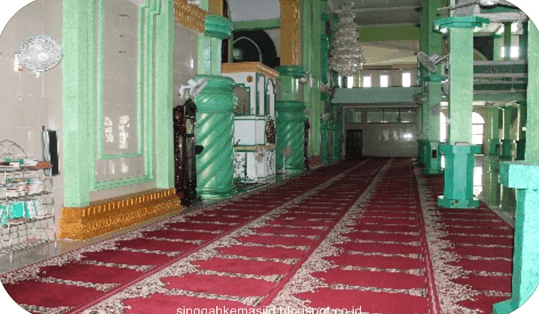 interior Masjid Agung Riyadhus Shalihin