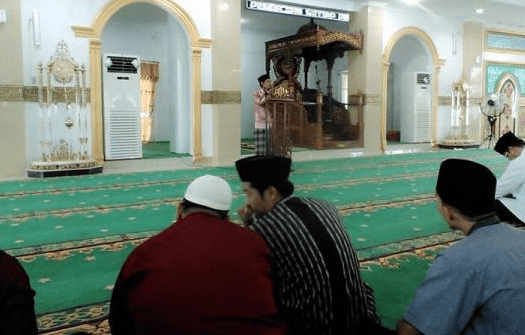 interior Masjid Al-Ikhlas Bagansiapiapi