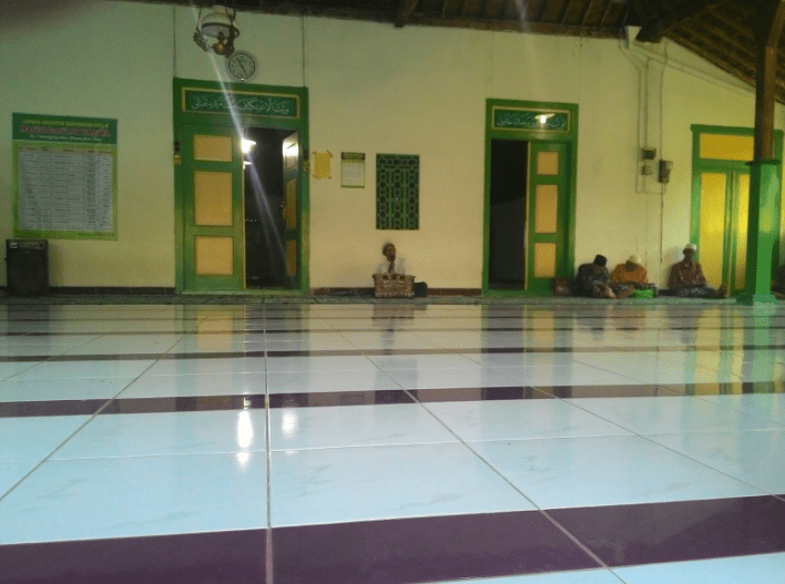 interior Masjid Jami’ At-Taqwa Tawangrejo