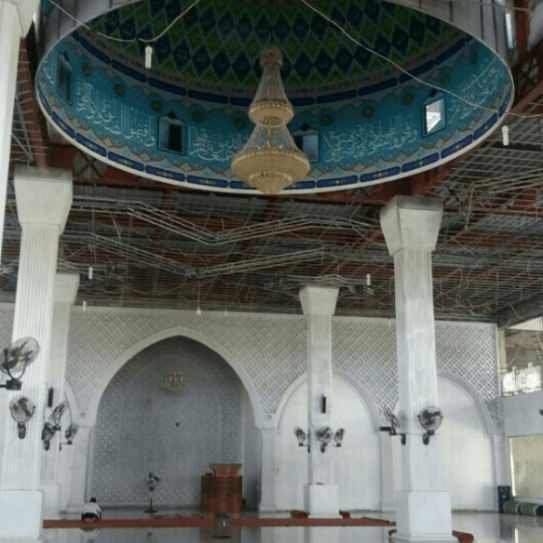 interior masjid al mu'awwanah