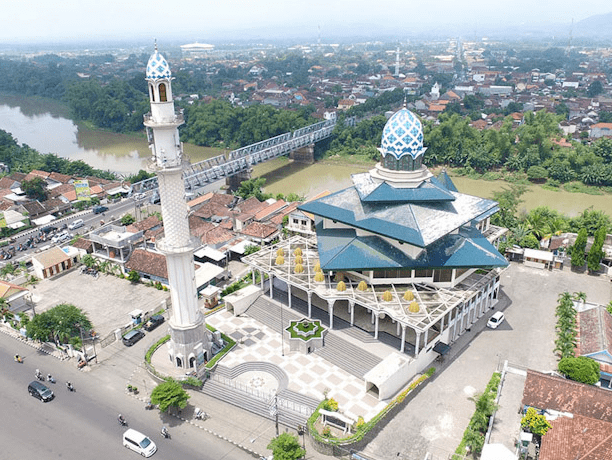 masjid agung kediri