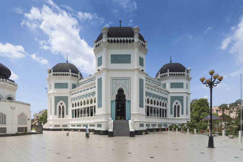 masjid di medan