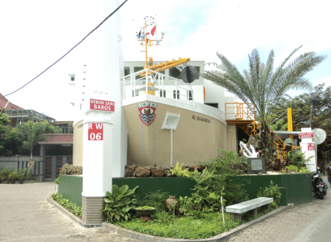 masjid kapal laut