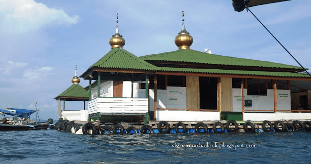 terapung Masjid Al-Aminah – Masjid Yang Benar-Benar Terapung di Teluk Lampung