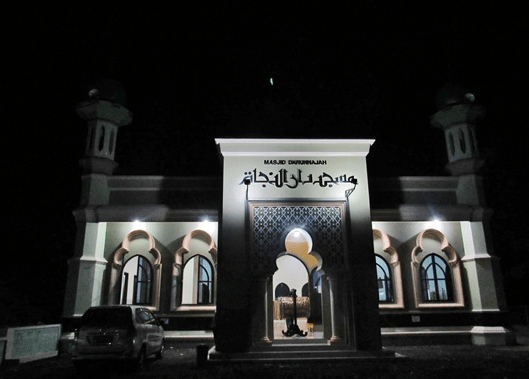 Masjid Jami’ Darunnajah – Kemegahan di Lintas Timur Sumatera
