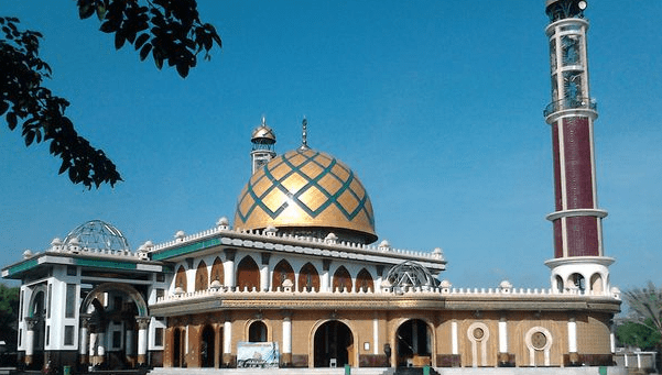 Masjid Syaichona Moch Cholil di Bangkalan