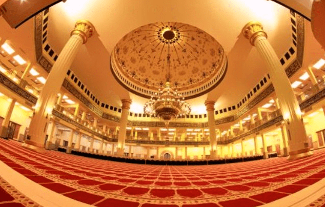 interior Masjdi Agung Madani Rokan Hulu