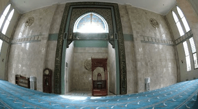 interior Masjid Kubah Biru Ciater