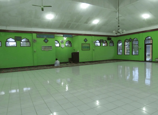 interior Masjid YAMP Al-Hidayah Teluk Ampel