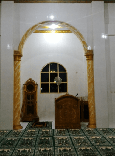 mimbar Masjid Jami’ Al-Anam – Telukjambe, Karawang