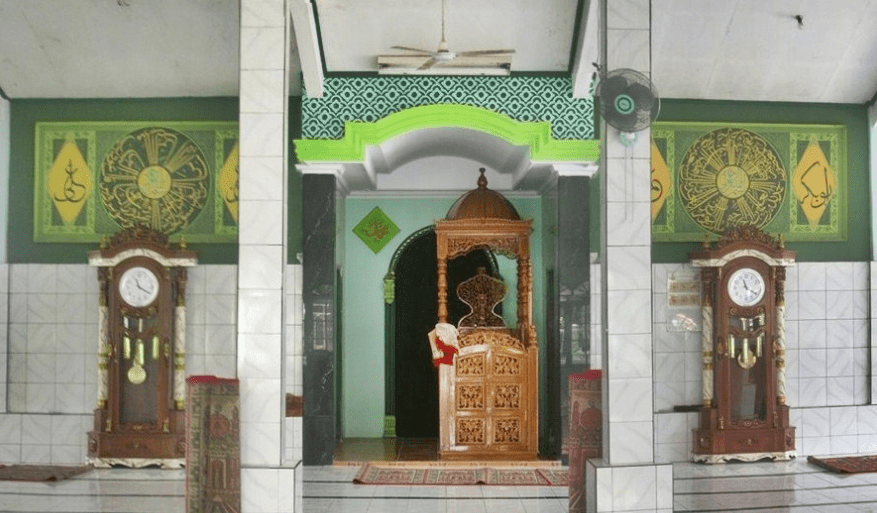 mimbar Masjid Jami’ Al-Hidayah, Cibatu Cikarang Selatan