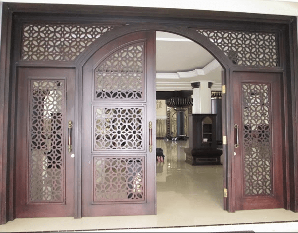 pintu Masjid Agung Baiturrahman Limboto Gorontalo