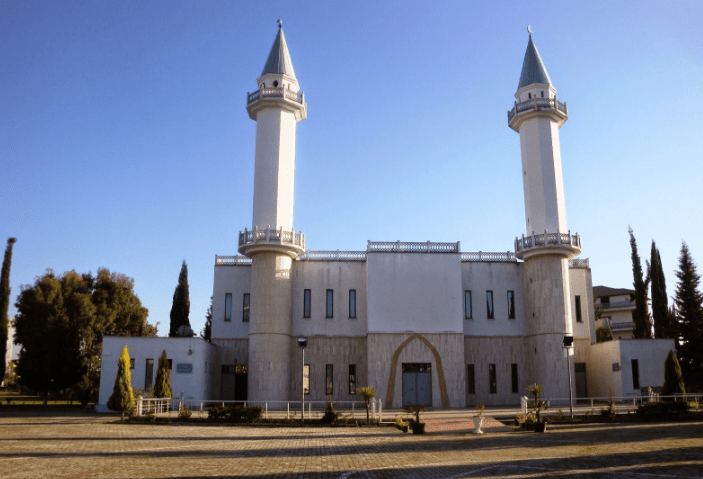 Masjid Baitul Awwal – Tirana, Albania