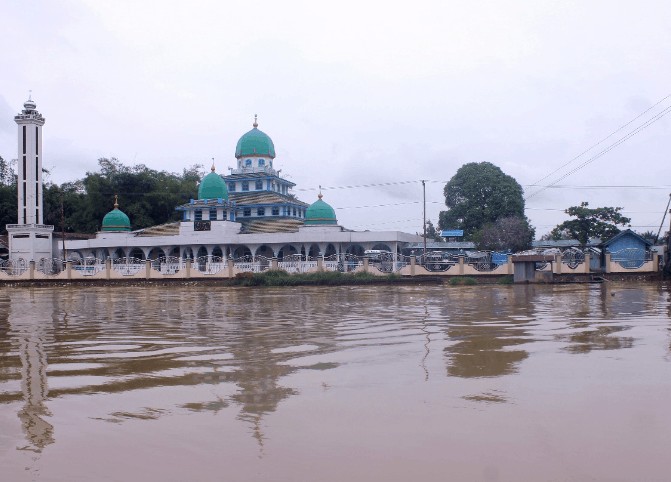 Masjid Jami’ Sungai Banar