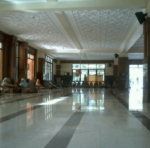 interior Masjid Baitul Kamal – Depok, Jawa Barat