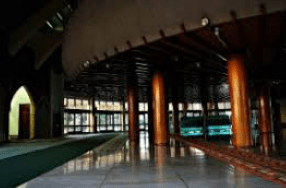 interior Masjid Jami’ Kampung Baru Inpak