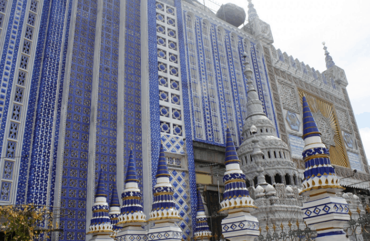 Masjid Di Turen, Malang Ini Memiliki Design Yang Unik Dan Nyentrik