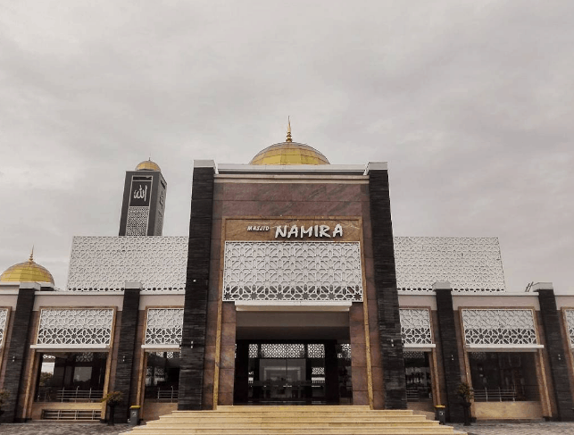 Masjid Namira