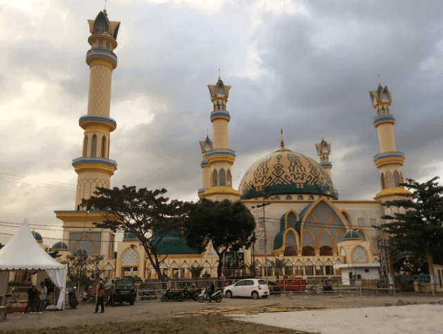 kubah masjid NTB