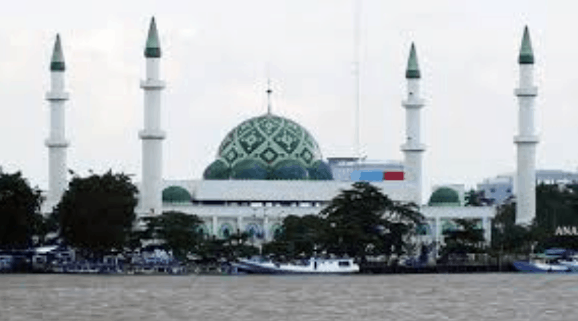 kubah masjid kaltim