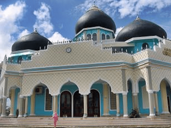 masjid agung nurul haq